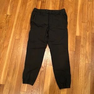 American Eagle men’s chino, joggers size small washed black color
